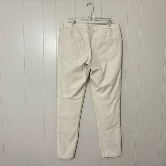 Lululemon ABC Utilitech Pants White Opal Size 36 – Slim Fit, Everyday Classic - Picture 9 of 13